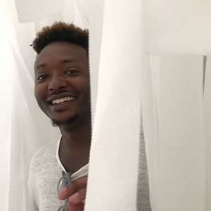 Meet your Posher, Omar